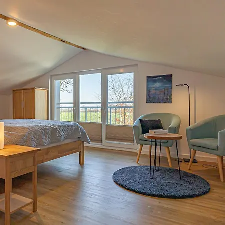 Alt's Landhuus Nyaraló